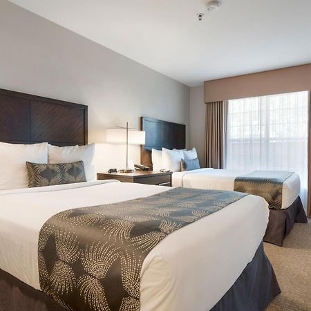 Chase Suites Brea-Fullerton - North Orange County Eksteriør billede