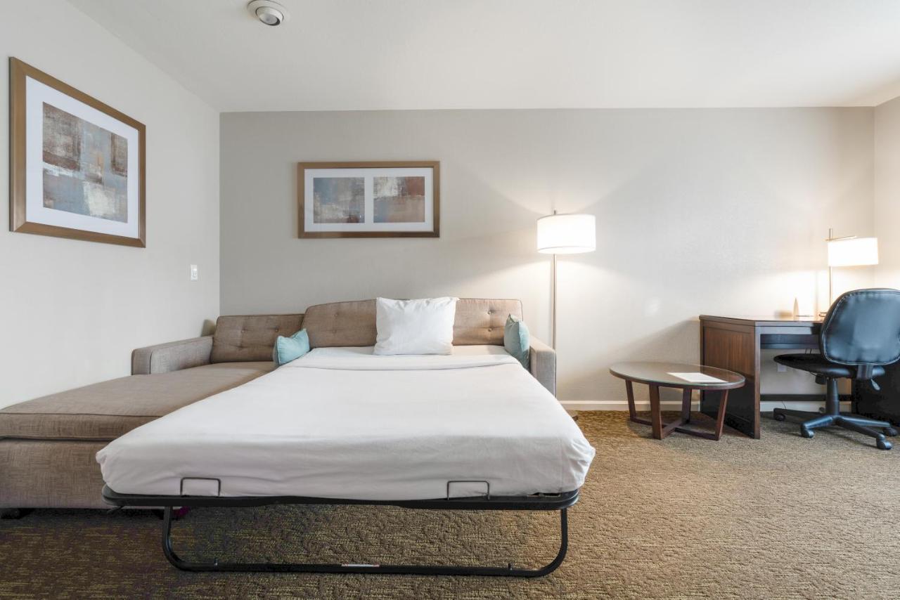 Chase Suites Brea-Fullerton - North Orange County Eksteriør billede