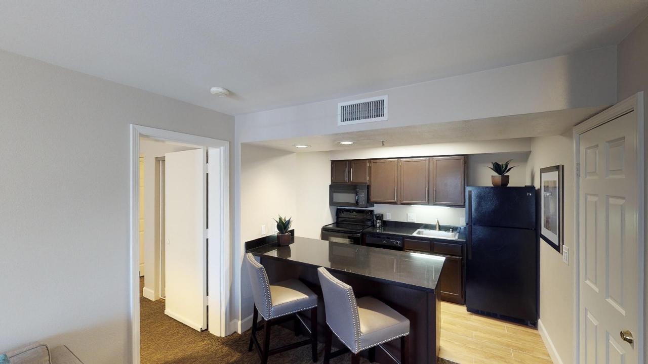 Chase Suites Brea-Fullerton - North Orange County Eksteriør billede