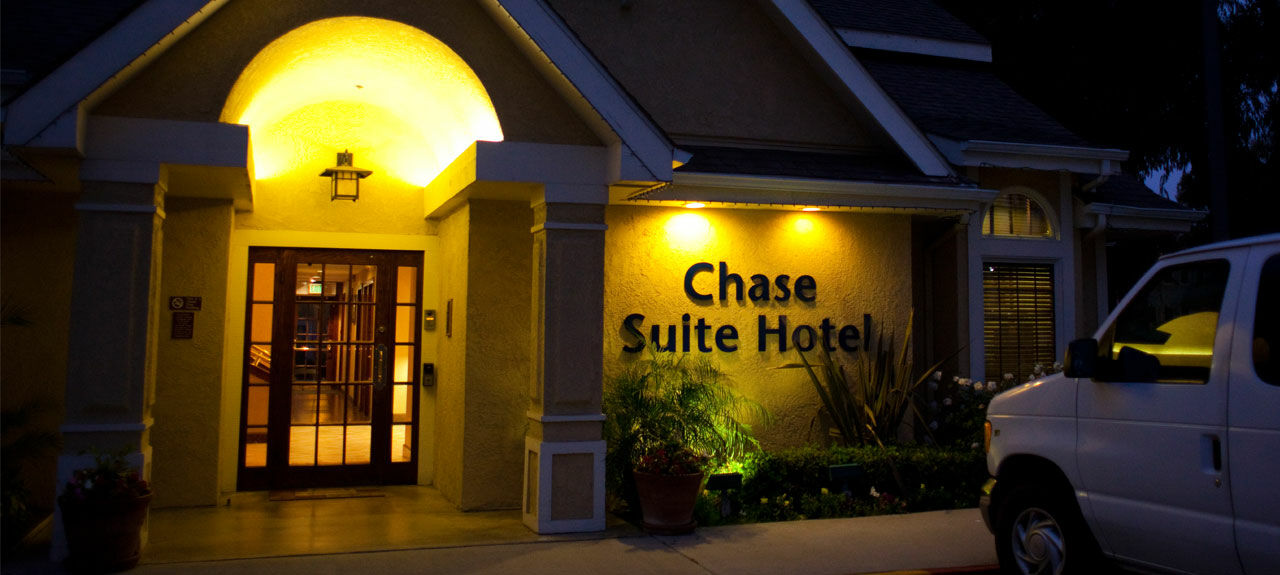 Chase Suites Brea-Fullerton - North Orange County Eksteriør billede